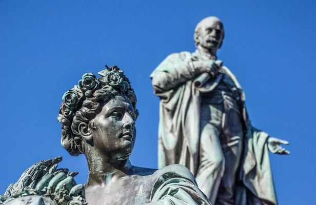 Graz's art and culture walking tour with a local