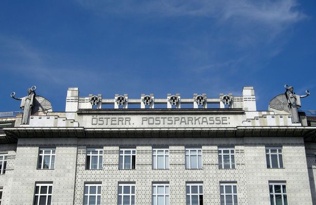 Vienna's Ringstrasse Project walking tour with a historian