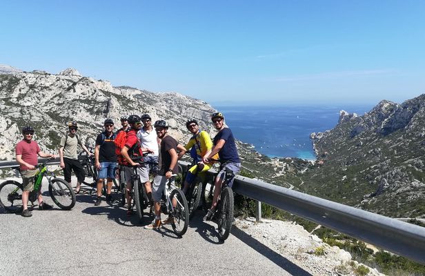 Road bike rental for Calanques National Park and Marseille