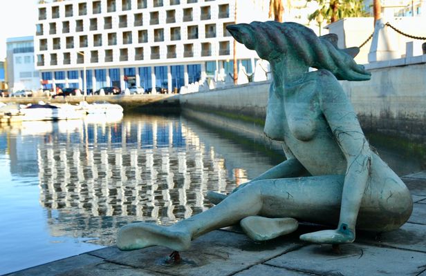 Self-guided Discovery Walk Faro's statues, ships and sanctuaries