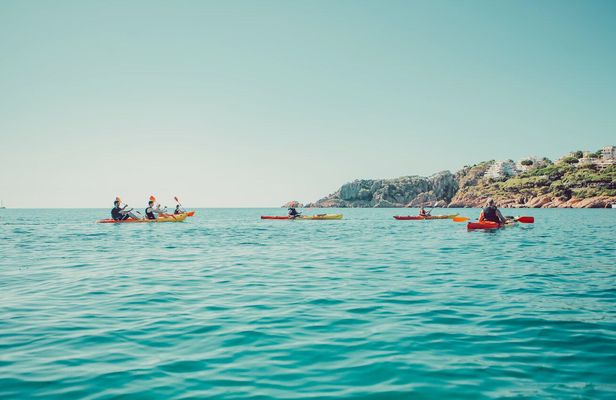 Kayaking and snorkeling in Costa Brava from Barcelona