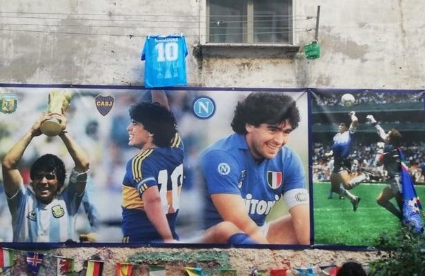 Maradona's Naples small-group walking tour