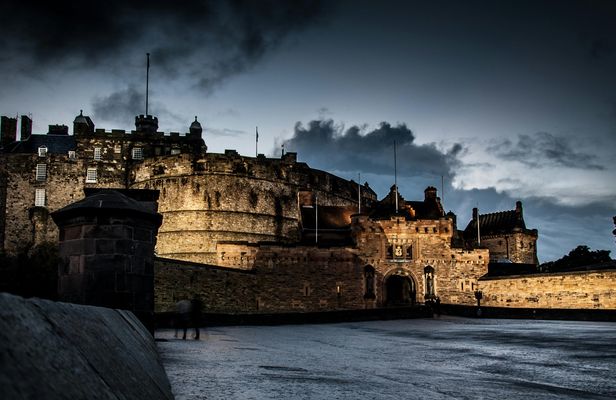 Scotland’s Darkest Secrets Edinburgh walking tour