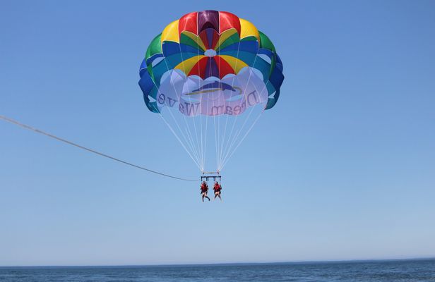 Parasailing experience in Albufeira