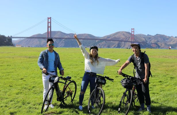 San Francisco eBike rental with route map