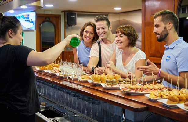 San Sebastian and Gipuzkoa coast tour from Vitoria