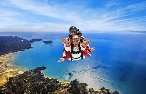 13,000ft tandem skydive over Abel Tasman
