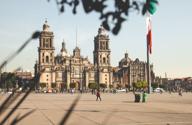 Mexico City Tour with Visit to the Anthropology Museum