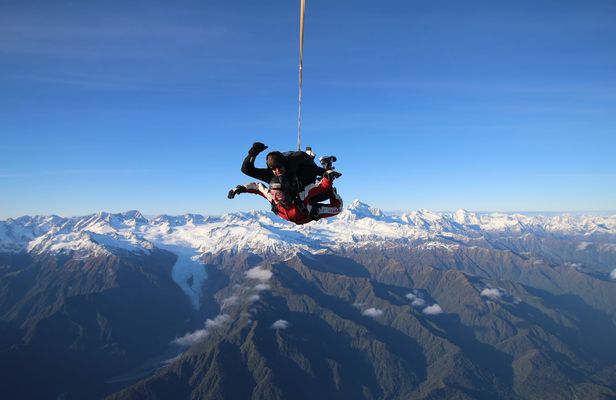Tandem skydive 13,000ft above Franz Josef and Fox Glaciers