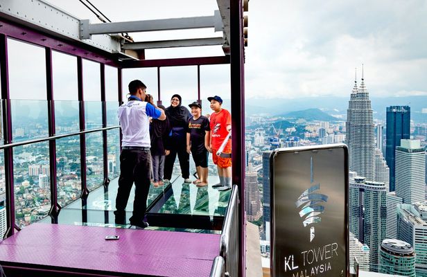 Private half-day Kuala Lumpur sightseeing tour with 1-hour spa massage