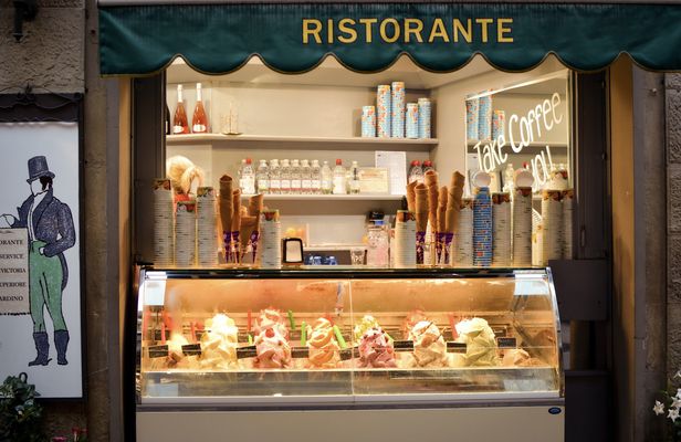 Private and personalized tour to eat like a local in Florence