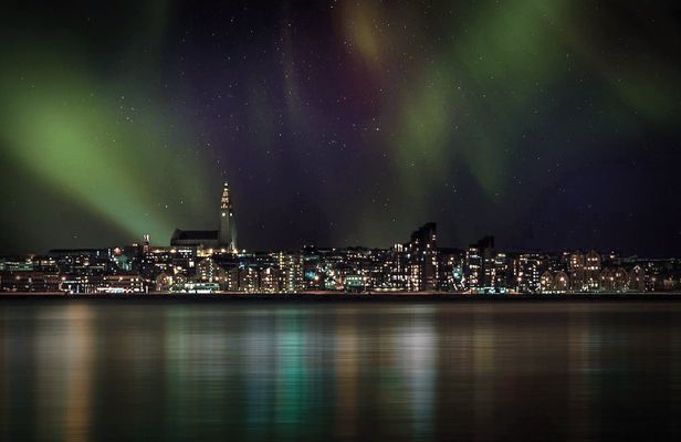 Northern lights luxury yacht cruise in Reykjavik