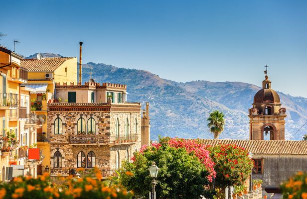 Giardini Naxos, Taormina and Castelmola half-day tour