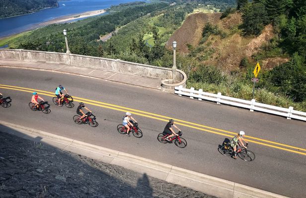 Columbia River Gorge hidden waterfalls bike tour