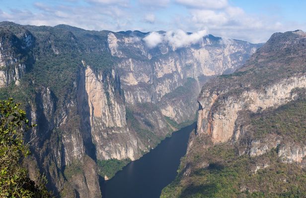 Sumidero Canyon guided tour from Tuxtla Gutiérrez Airport or hotel