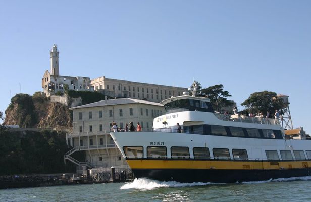 Escape from the Rock boat tour