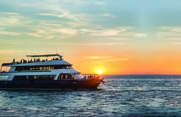 Charles Darwin Dinner Cruise