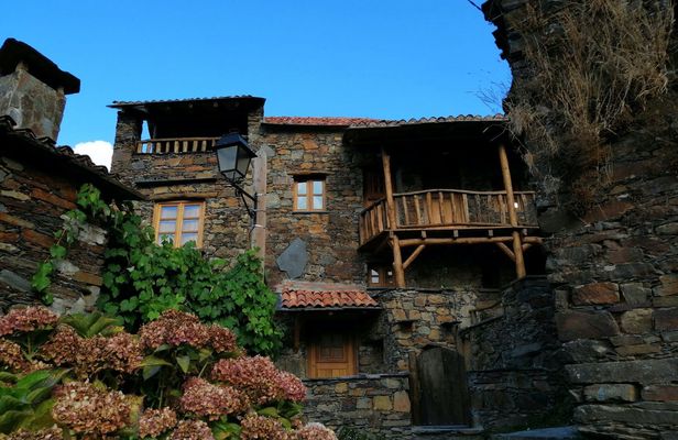Villages of Lousã half-day tour from Coimbra