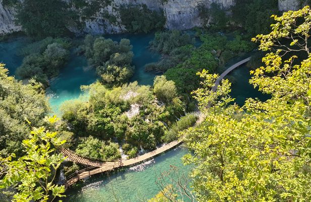 Private car to Plitvice Lakes from Sibenik