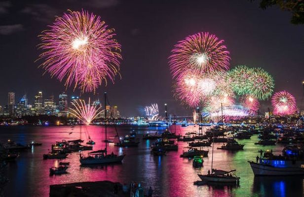 New Year's Eve party cruise at Sydney Harbor