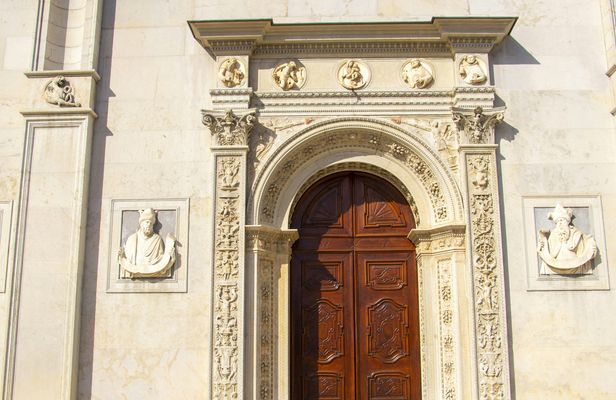 Explore Lugano's art and culture with a local