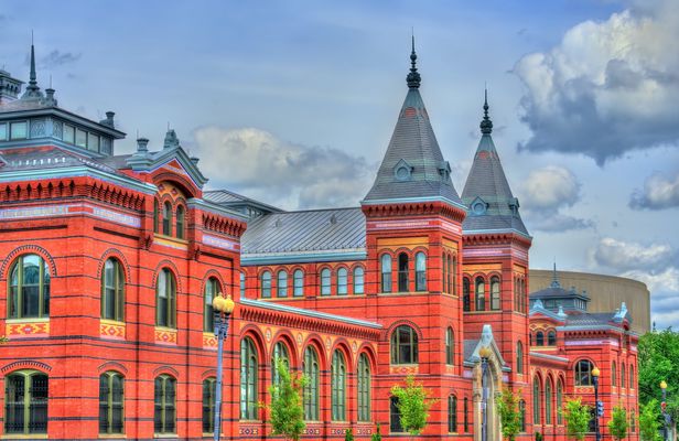 Private tour of the Smithsonian National Museum of American History