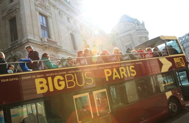 Big Bus tour of Paris
