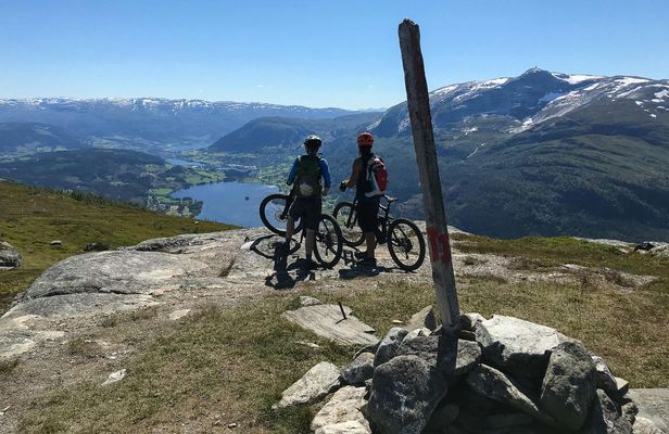 The Grand Traverse mountain biking experience in Voss