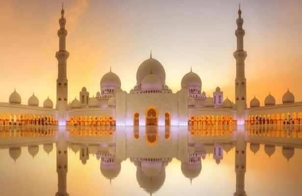 Abu Dhabi city tour and Louvre Museum ticket
