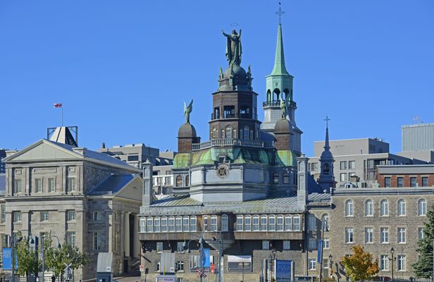 Montreal must-sees and hidden gems private walking tour