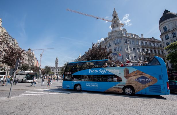 Porto 24-hour hop-on hop-off bus tour