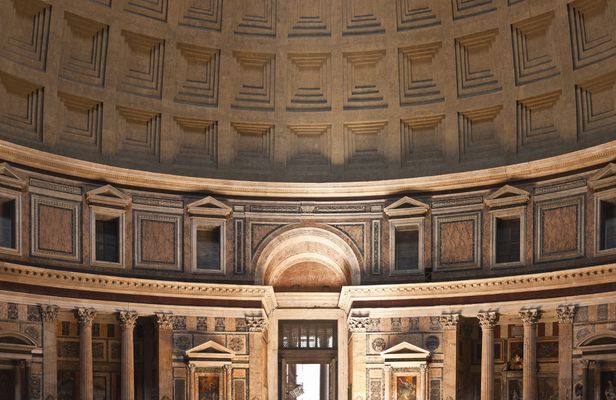 Guided tour of the Pantheon