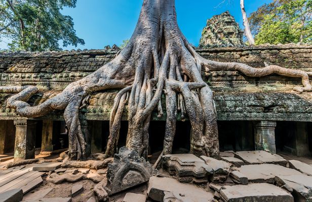 Private 2-day temples the best historical of Khmer Empire tour