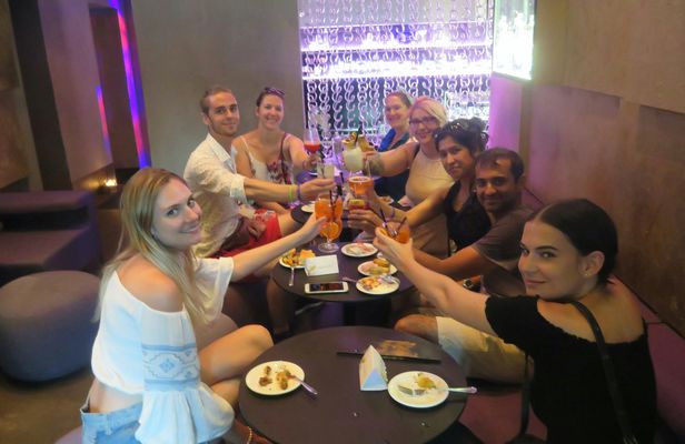 Tour Florence by night with aperitivo