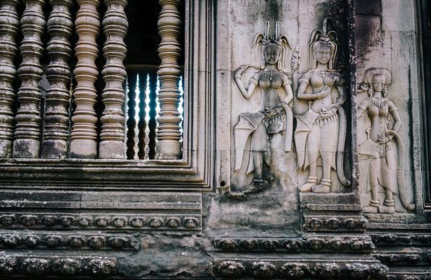 Angkor Wat and Ta Prohm half-day private tour without Angkor pass