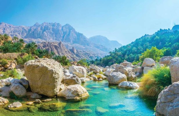 Discover the South and Wadi Shab