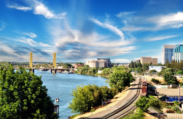 Sacramento's Historic River Cruise