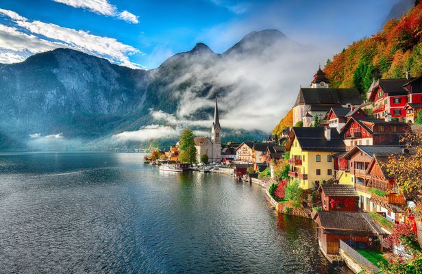 Hallstatt private and guided walking tour