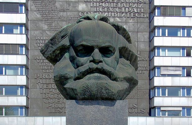 Chemnitz private and guided walking tour