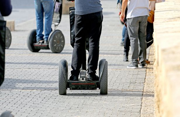 Guided Segway™ tour around Elfrather lake close to Düsseldorf