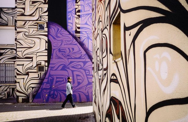 Lisbon street art tour