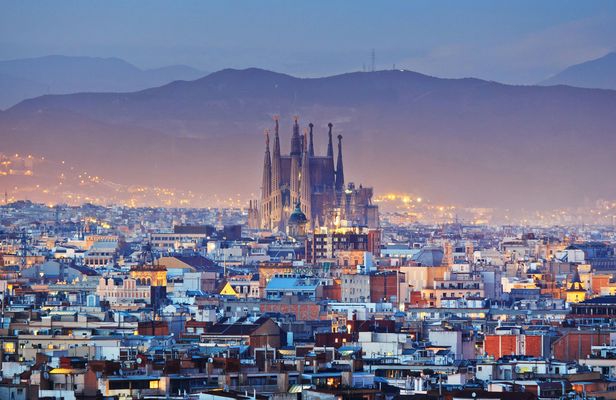 Escape Tour self-guided, interactive city challenge in Barcelona