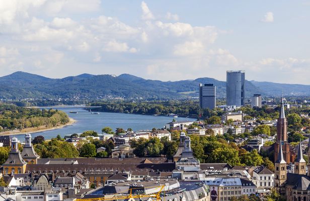 Escape Tour self-guided, interactive city challenge in Bonn