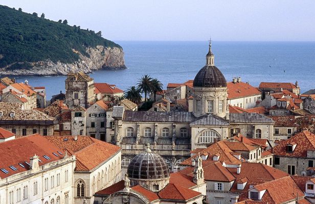 Private Dubrovnik city walls walking tour with entry tickets