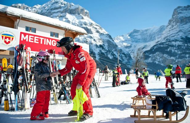 Full Day Snowy Fun at Bodmi Arena in Grindelwald