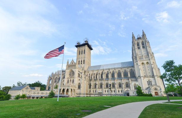Cleveland Park neighborhood tour