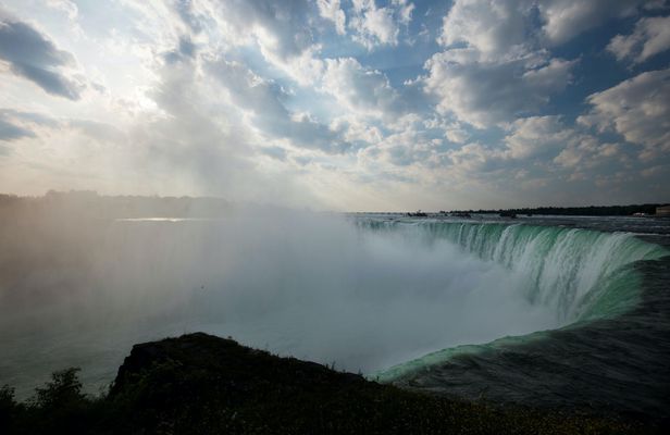 4-day Niagara Falls, Philadelphia and Amish Country tour from NYC