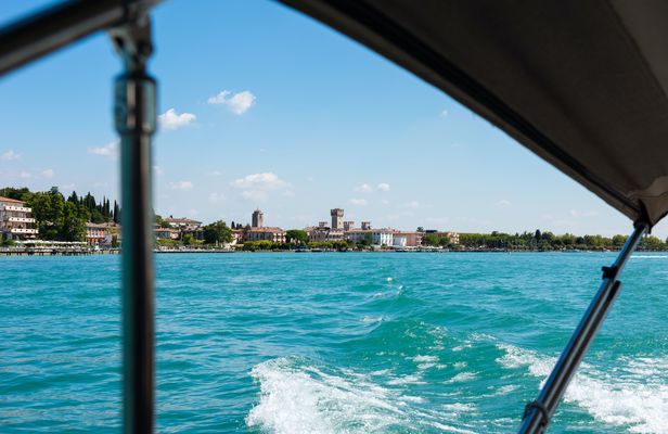 Afternoon motorboat tour of Garda Lake