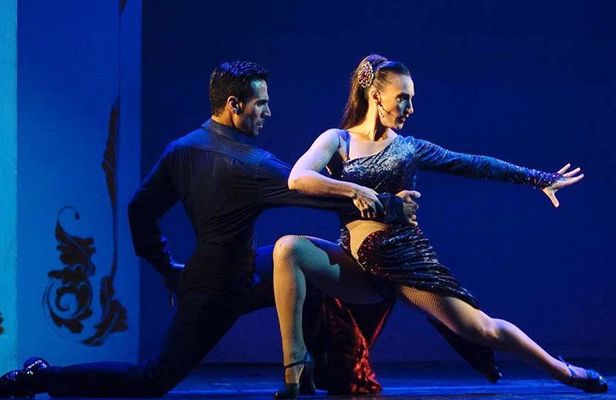 Buenos Aires Café De Los Angelitos tango show with optional dinner