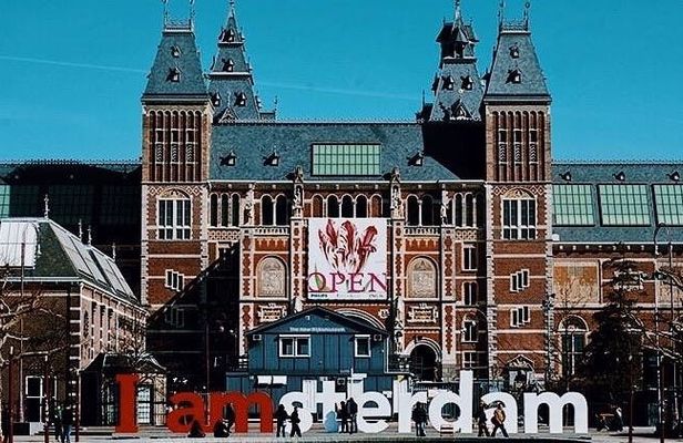 Rijksmuseum Semi-Private Guided Tour with Reserved Entry